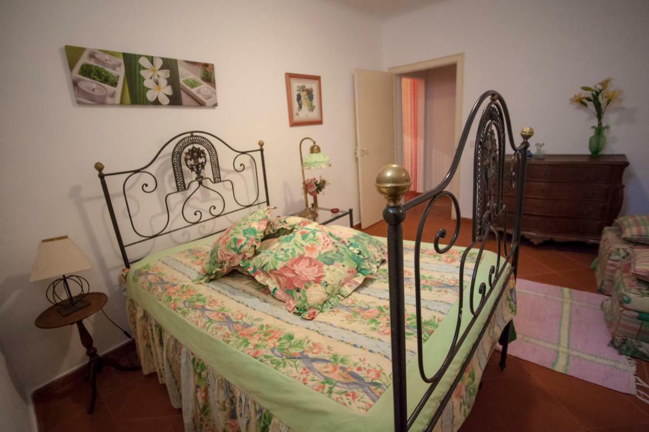 דירות אבורה Casa Dos Limoeiros מראה חיצוני תמונה
